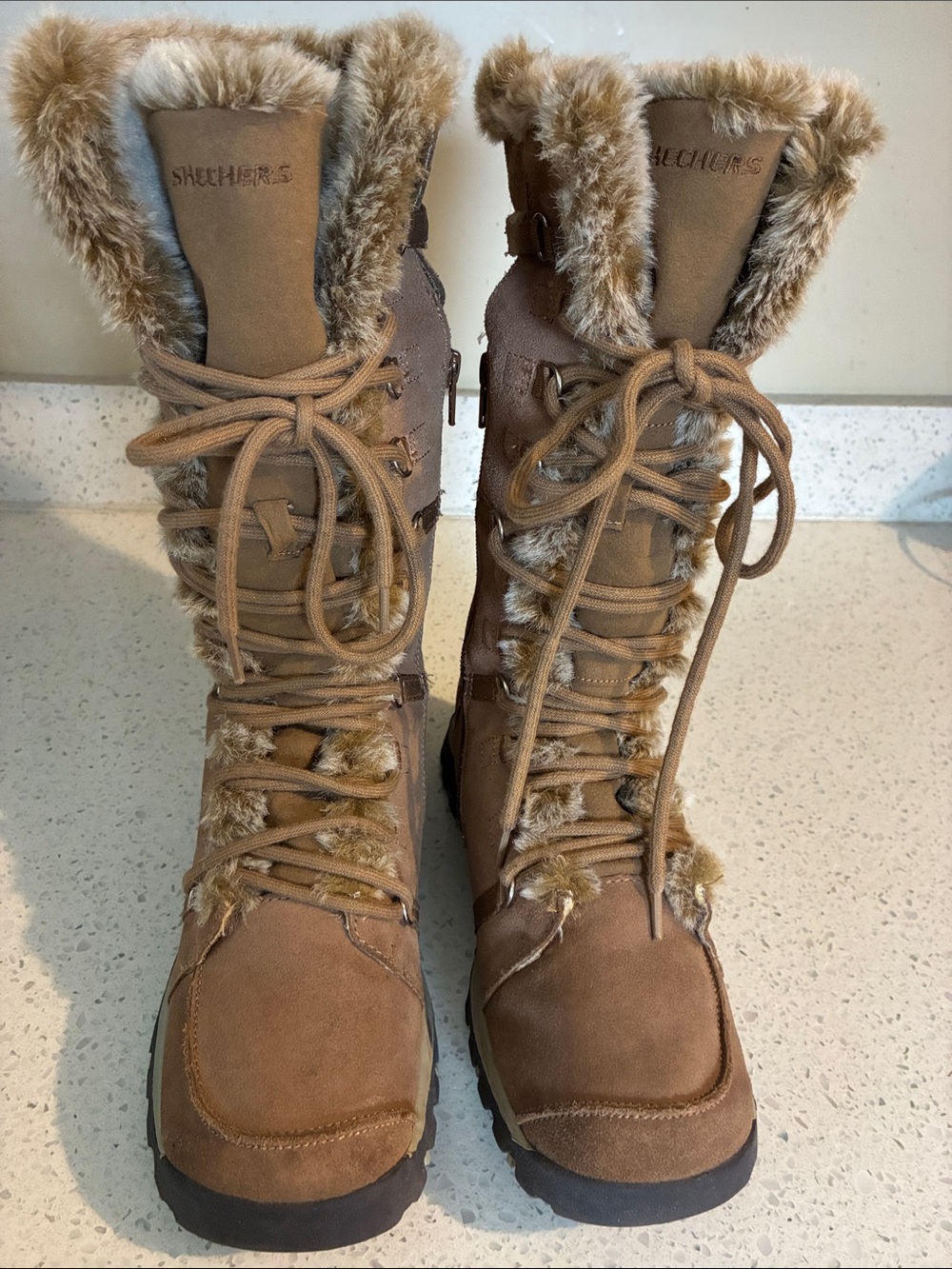 SKECHERS BOOTS